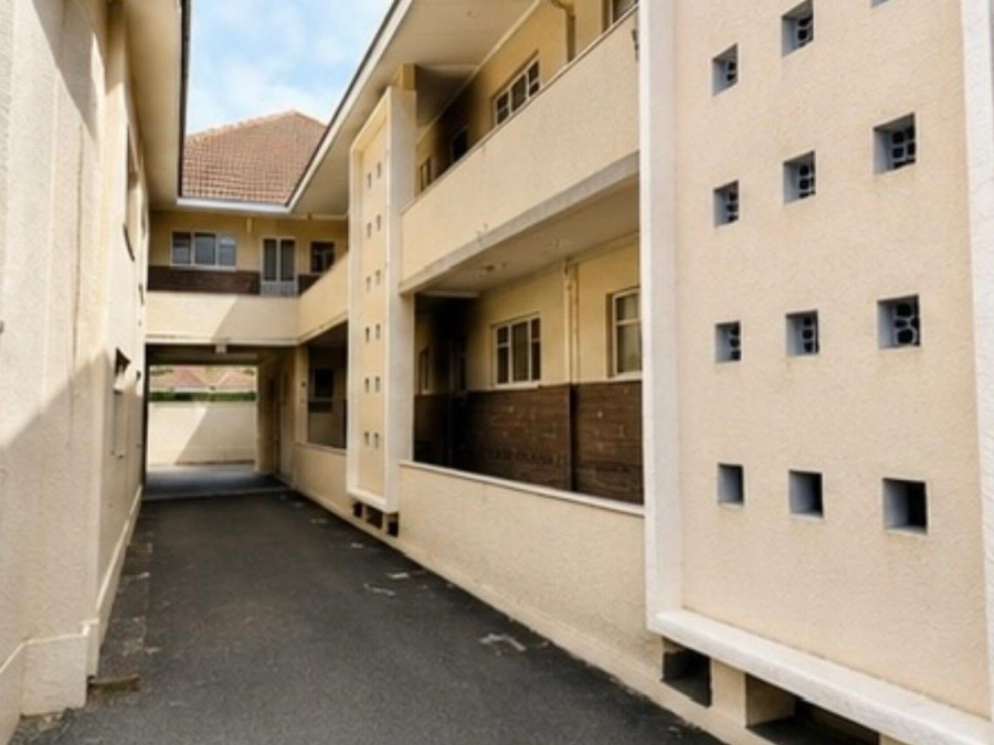 1 Bedroom Property for Sale in Rosebank Western Cape